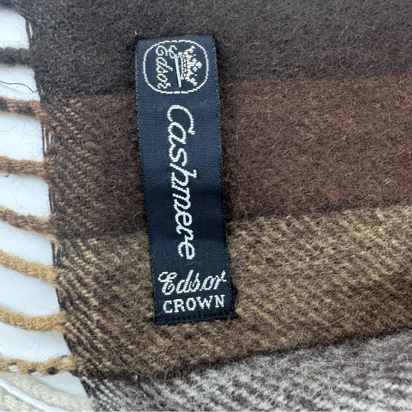 Edsor Crown 100% Cashmere Brown and Tan‎ Plaid Scarf with Fringe - Picture 5 of 6